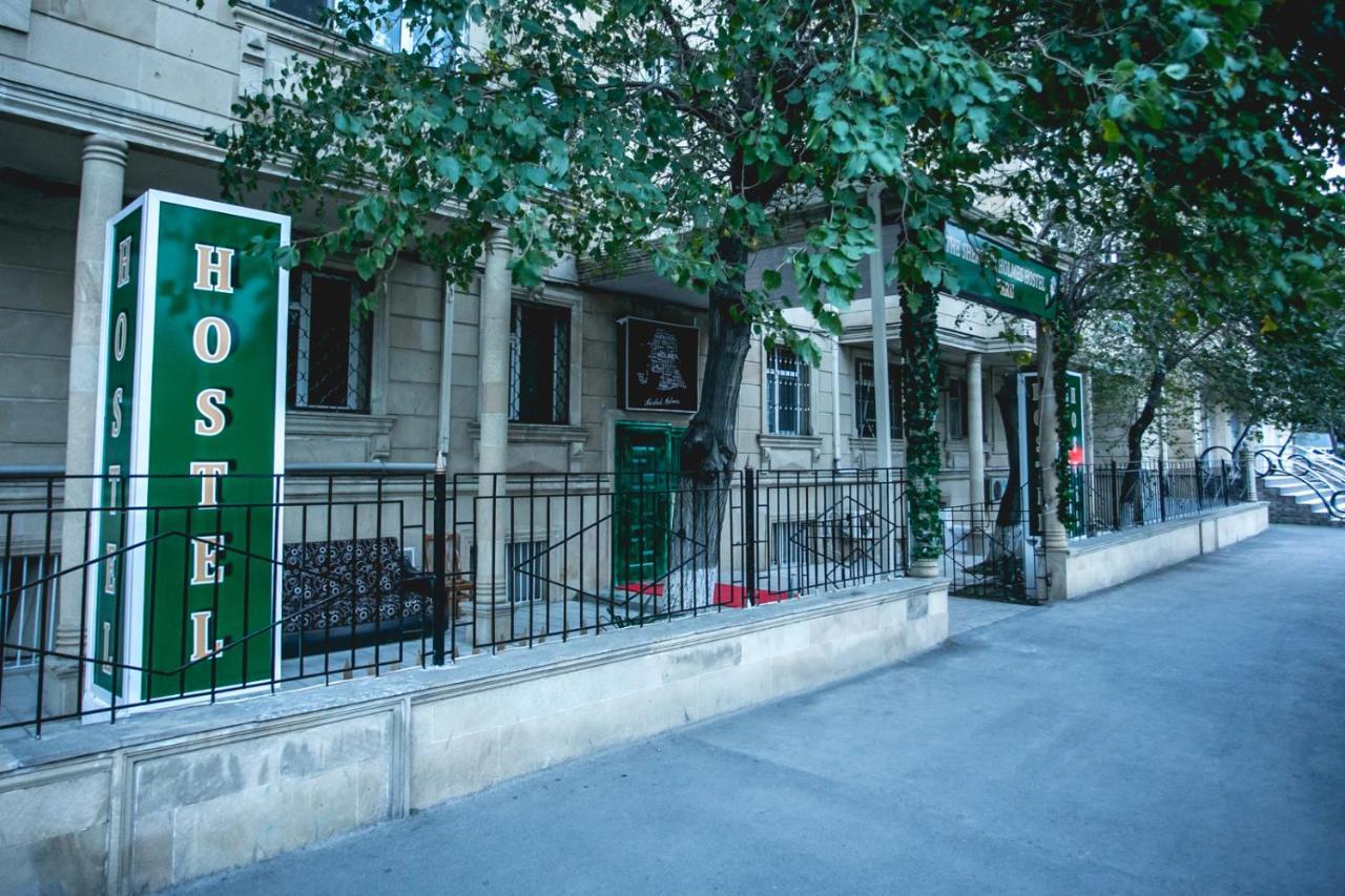 Sherlock Holmes Hostel Baku Eksteriør billede