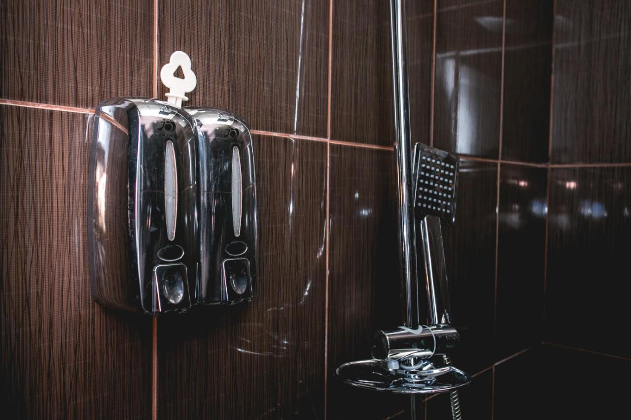 Sherlock Holmes Hostel Baku Eksteriør billede