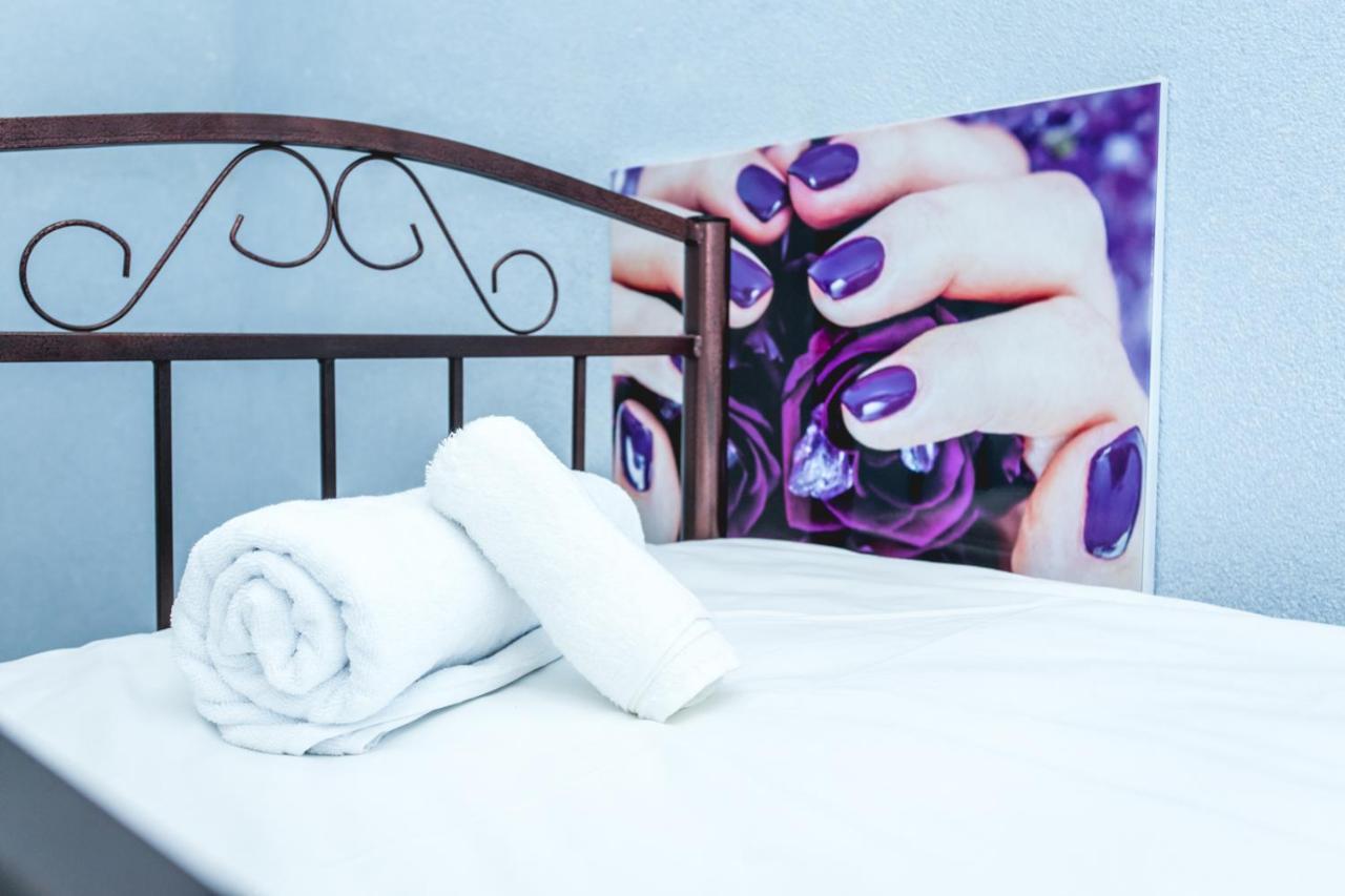 Sherlock Holmes Hostel Baku Eksteriør billede