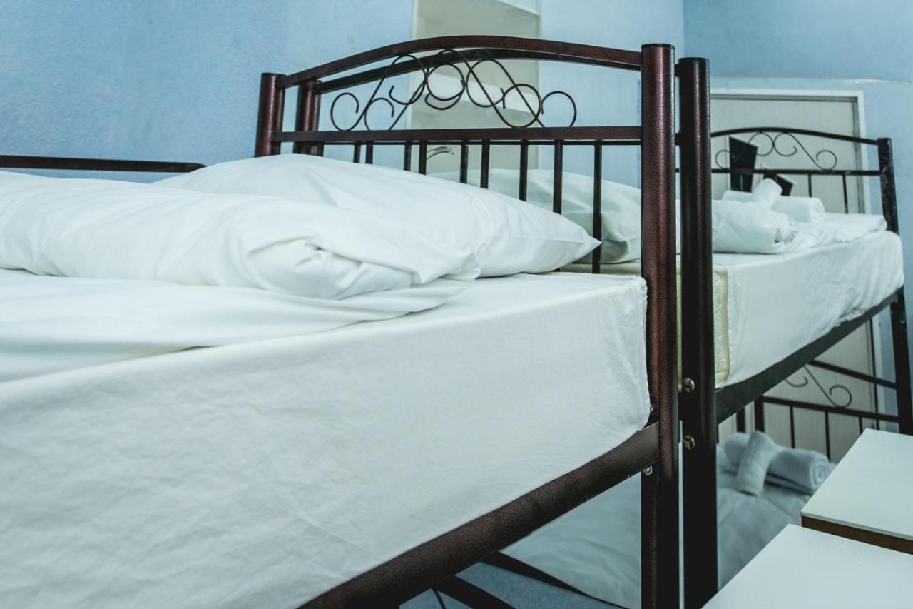 Sherlock Holmes Hostel Baku Eksteriør billede